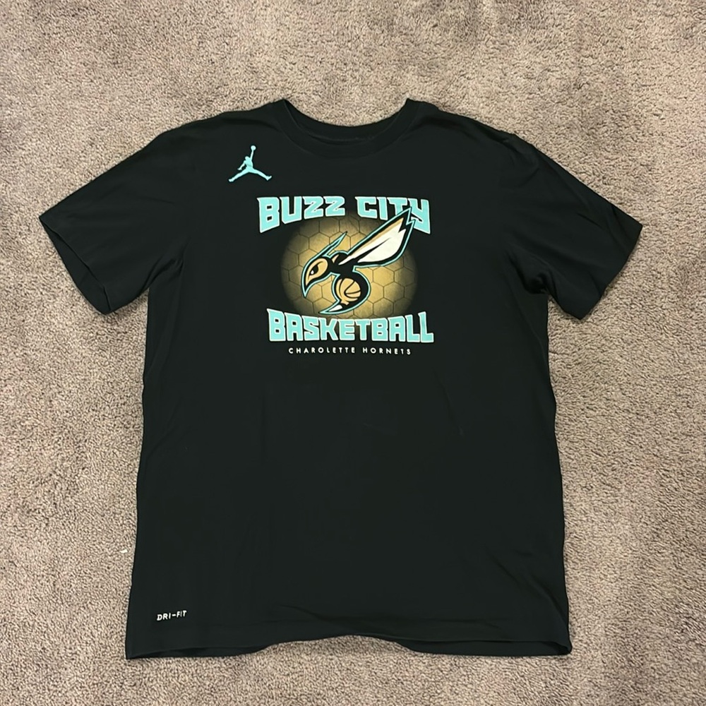 Charlotte Hornets Tshirt
